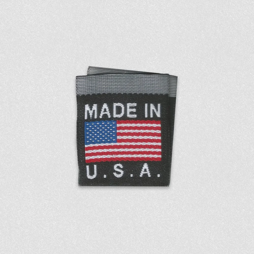 Étiquettes Vêtements Personnalisées 11 Étiquette tissée noire pliée en boucle Made in USA avec drapeau